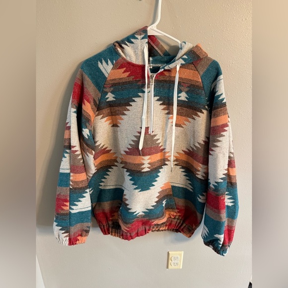 Western Multicolor Patterned Sweater - Picture 1 of 4